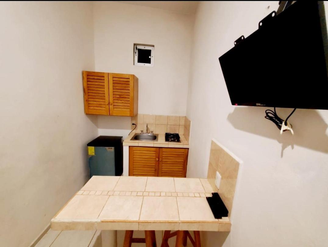 Hotel Casa Melaque ซาน พาทริชิโอ เมลาเก ภายนอก รูปภาพ